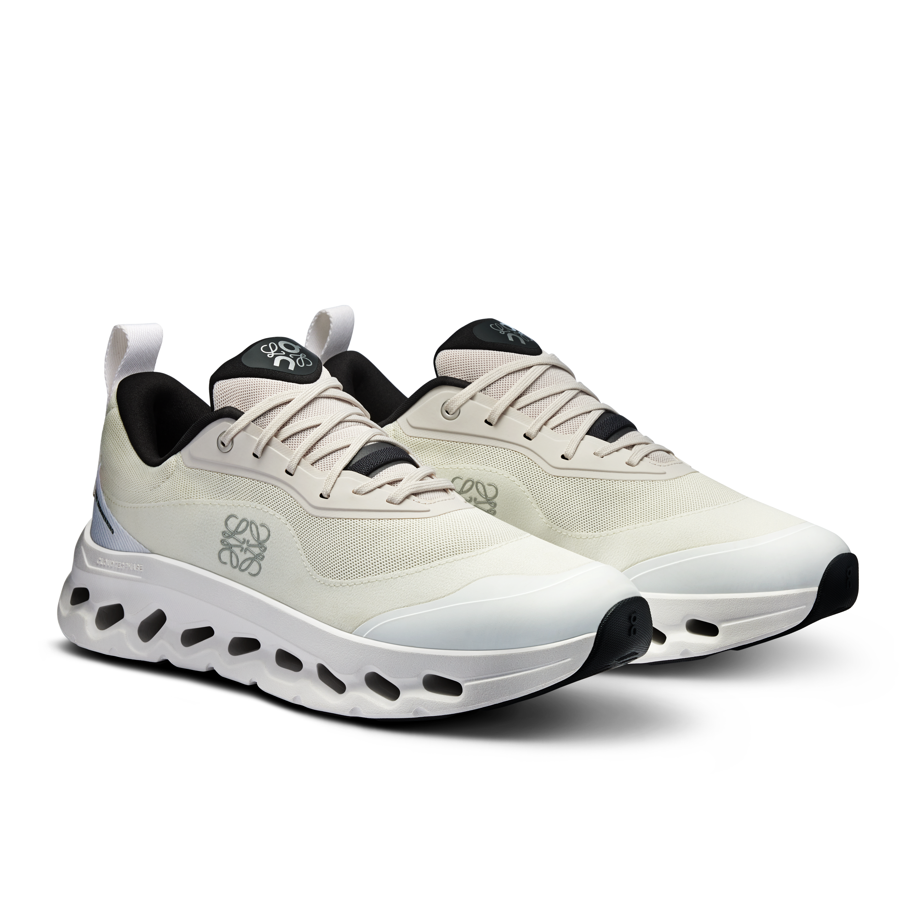 Cloudtilt LOEWE 2 - Sand | White